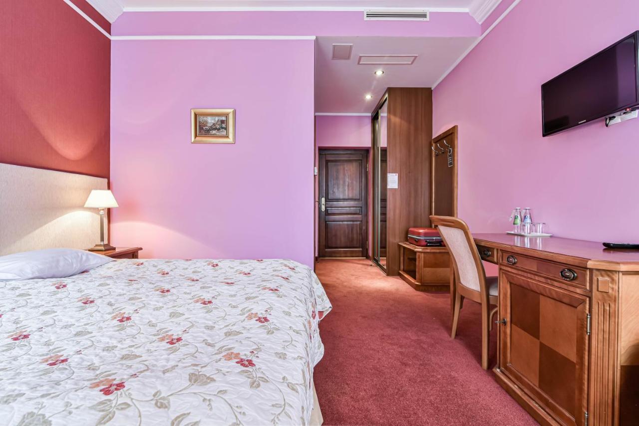 Hotel Spa Wieniawa Rekowo  Buitenkant foto