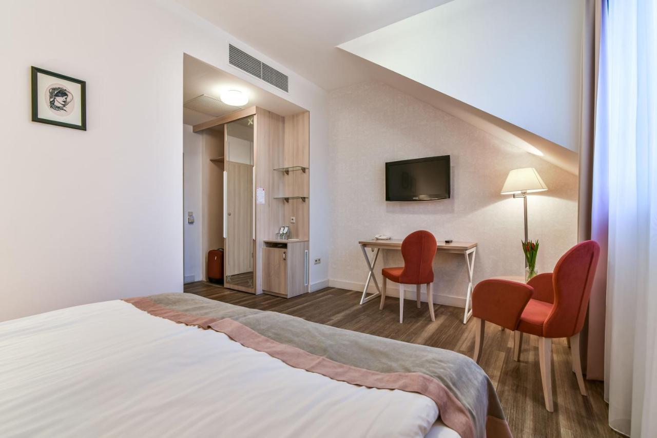 Hotel Spa Wieniawa Rekowo  Buitenkant foto