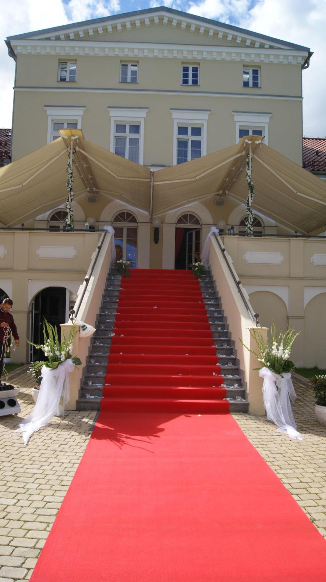 Hotel Spa Wieniawa Rekowo  Buitenkant foto
