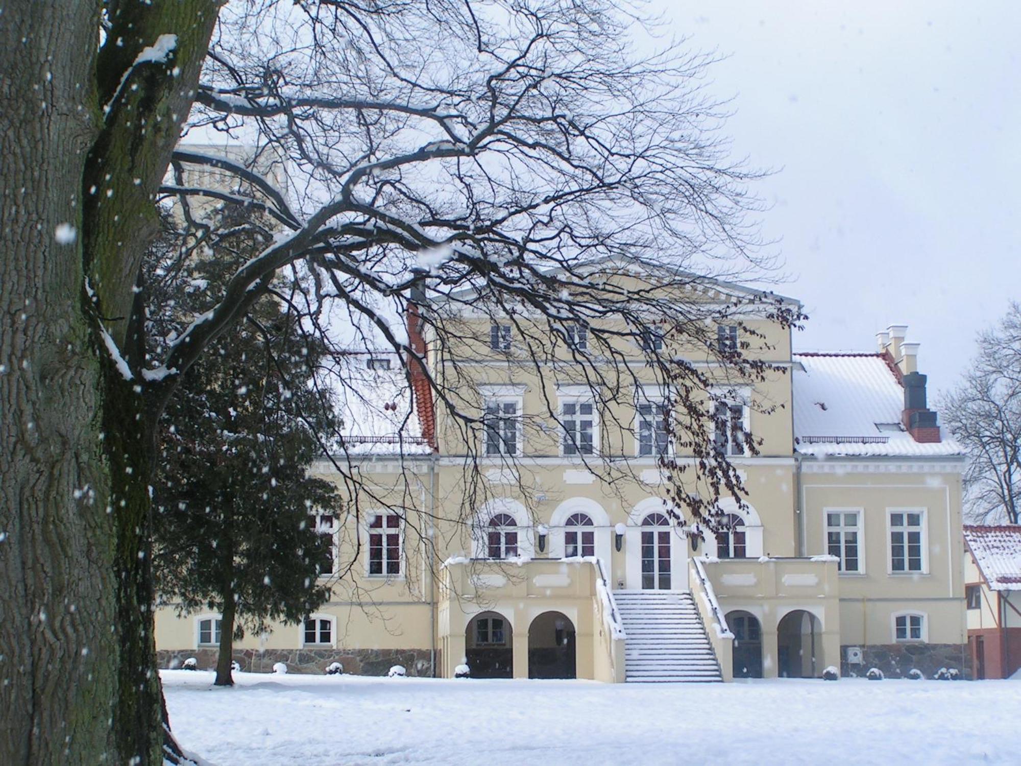 Hotel Spa Wieniawa Rekowo  Buitenkant foto