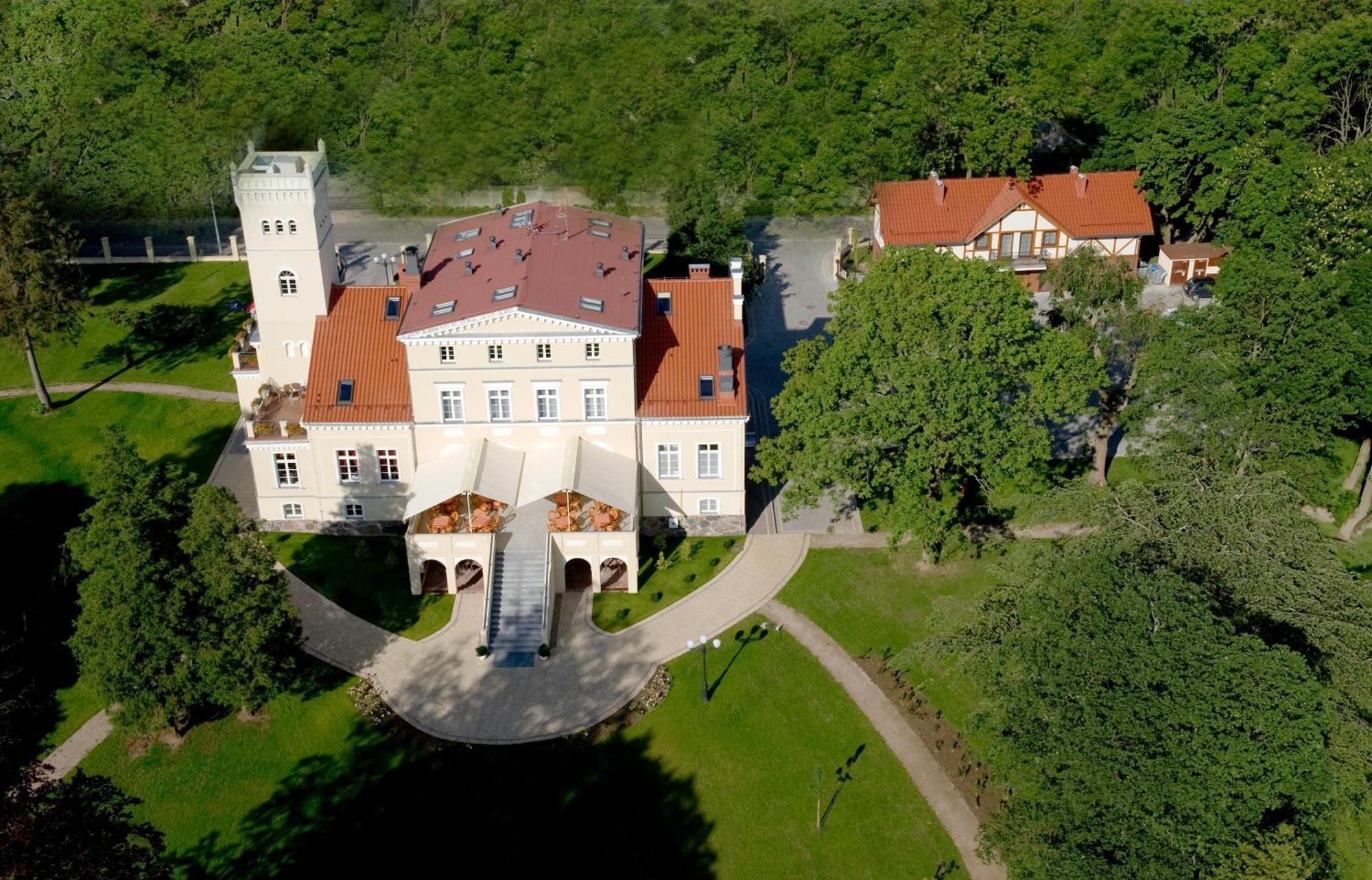 Hotel Spa Wieniawa Rekowo  Buitenkant foto